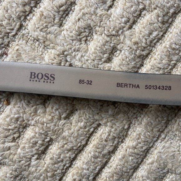 Hugo BOSS belt - Picture 4 of 4